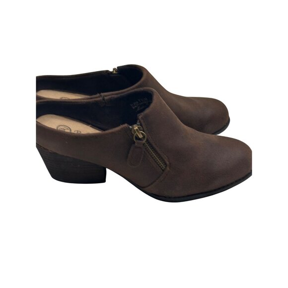 Belle Vita Size 7.5M  Faux Suede Slip On Ankle Boots Side Zipper Brown - Picture 8 of 13